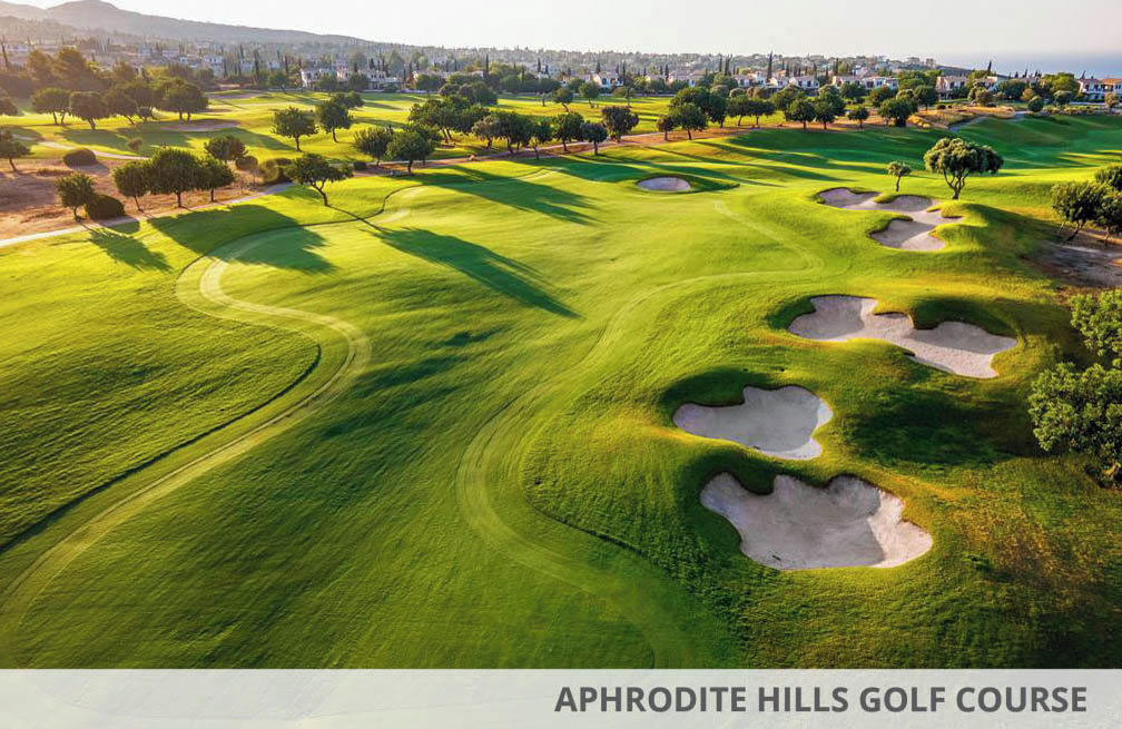 //www.jet2holidays.com/-/media/constantinou golf/pfo_88907_constantinou_golf_0125_12_689x448.jpg